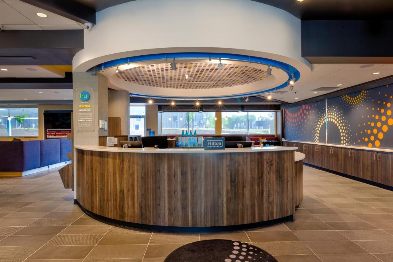 Tru By Hilton Comstock Park Grand Rapids, Mi Hotel Екстериор снимка