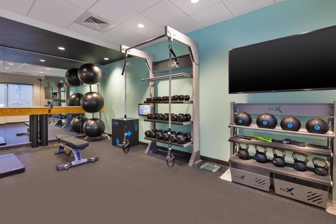 Tru By Hilton Comstock Park Grand Rapids, Mi Hotel Екстериор снимка