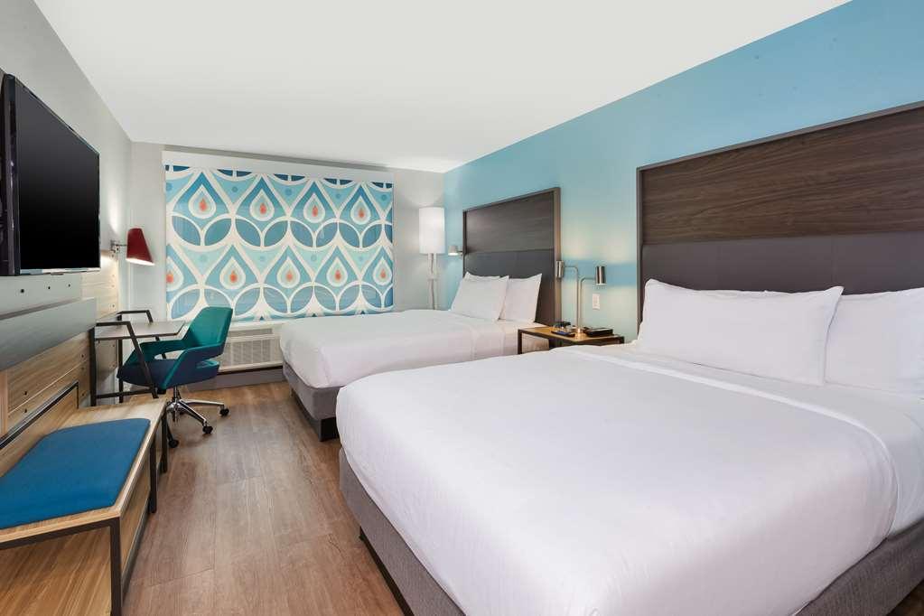 Tru By Hilton Comstock Park Grand Rapids, Mi Hotel Стая снимка